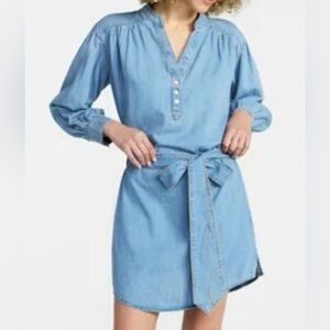 Time and Tru Light Blue Denim Tie-Waist Shirt Dress